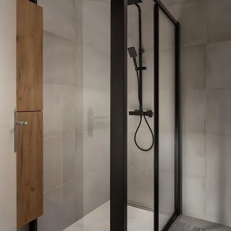 Apartamento Beachfront Apartment, 25m From The With Ac And Heating *