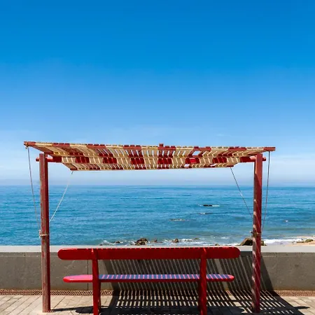 Apartamento Beachfront Apartment, 25m From The With Ac And Heating Santa Cruz (Oeste)