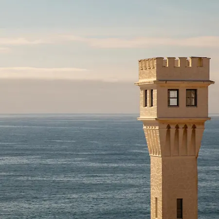 Beachfront Apartment, 25m From The With Ac And Heating Apartamento Santa Cruz (Oeste)