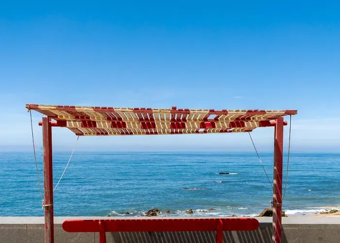 شقة Beachfront Apartment, 25m From The With Ac And Heating سانتا كروز